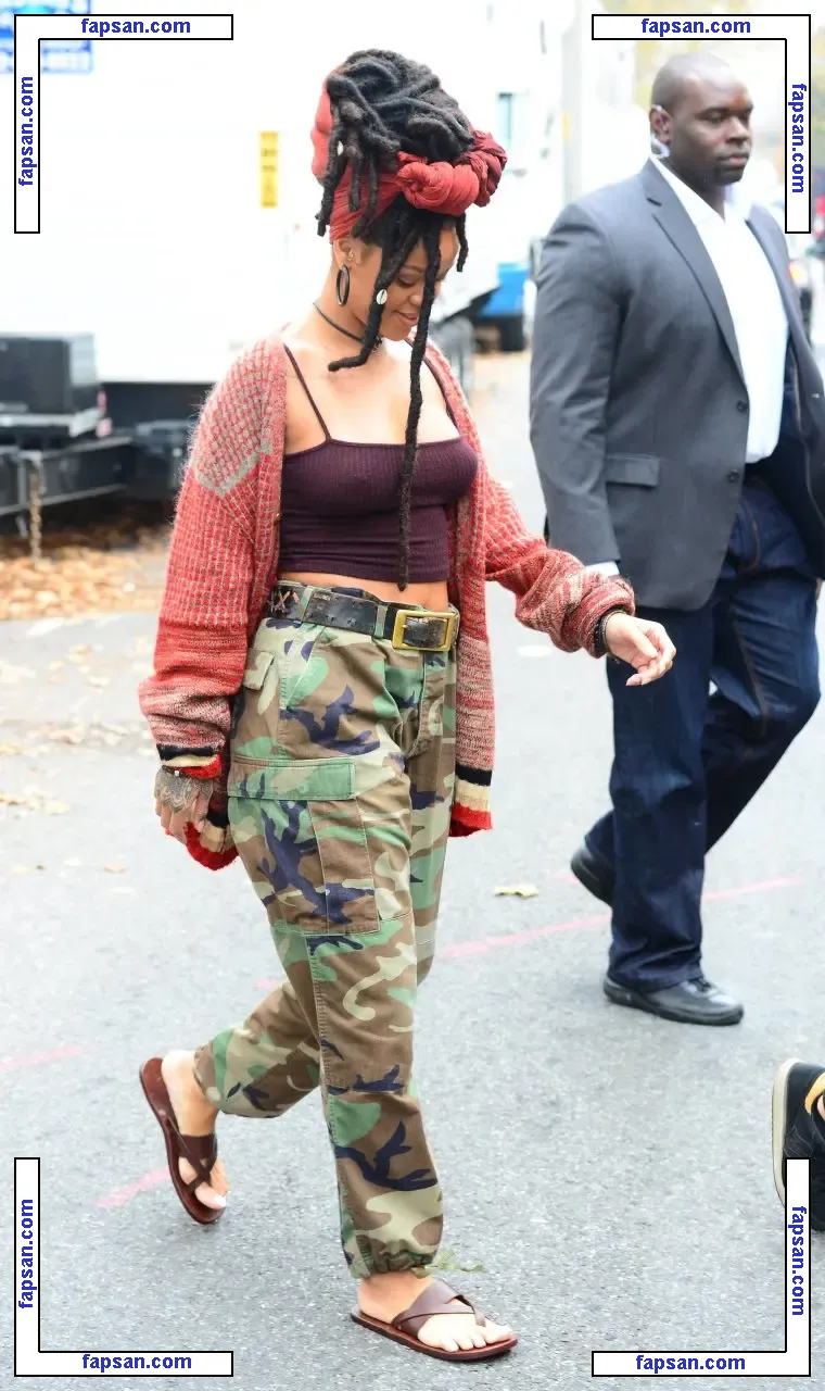 Rihanna nude photo #1159 from OnlyFans