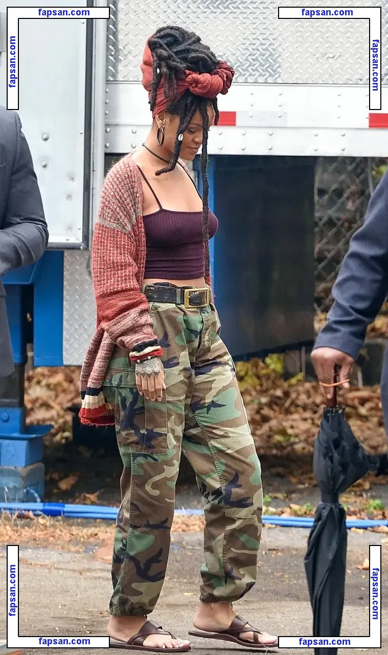 Rihanna nude photo #1160 from OnlyFans