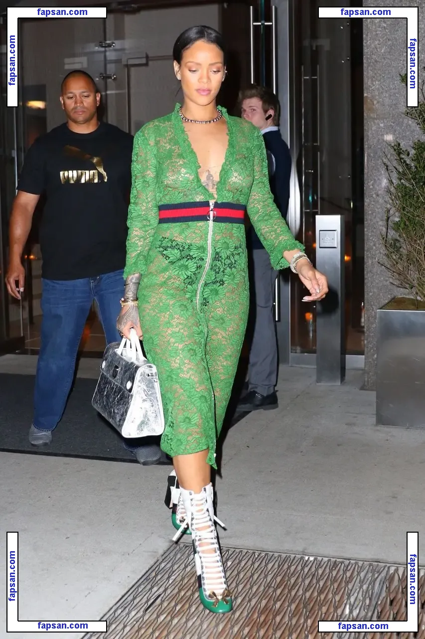 Rihanna nude photo #1291 from OnlyFans