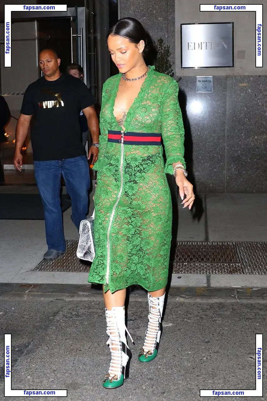 Rihanna nude photo #1304 from OnlyFans