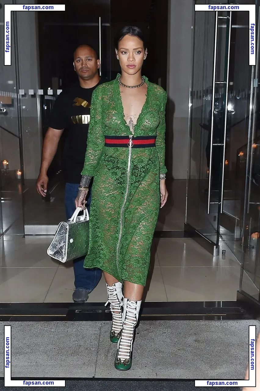 Rihanna nude photo #1310 from OnlyFans