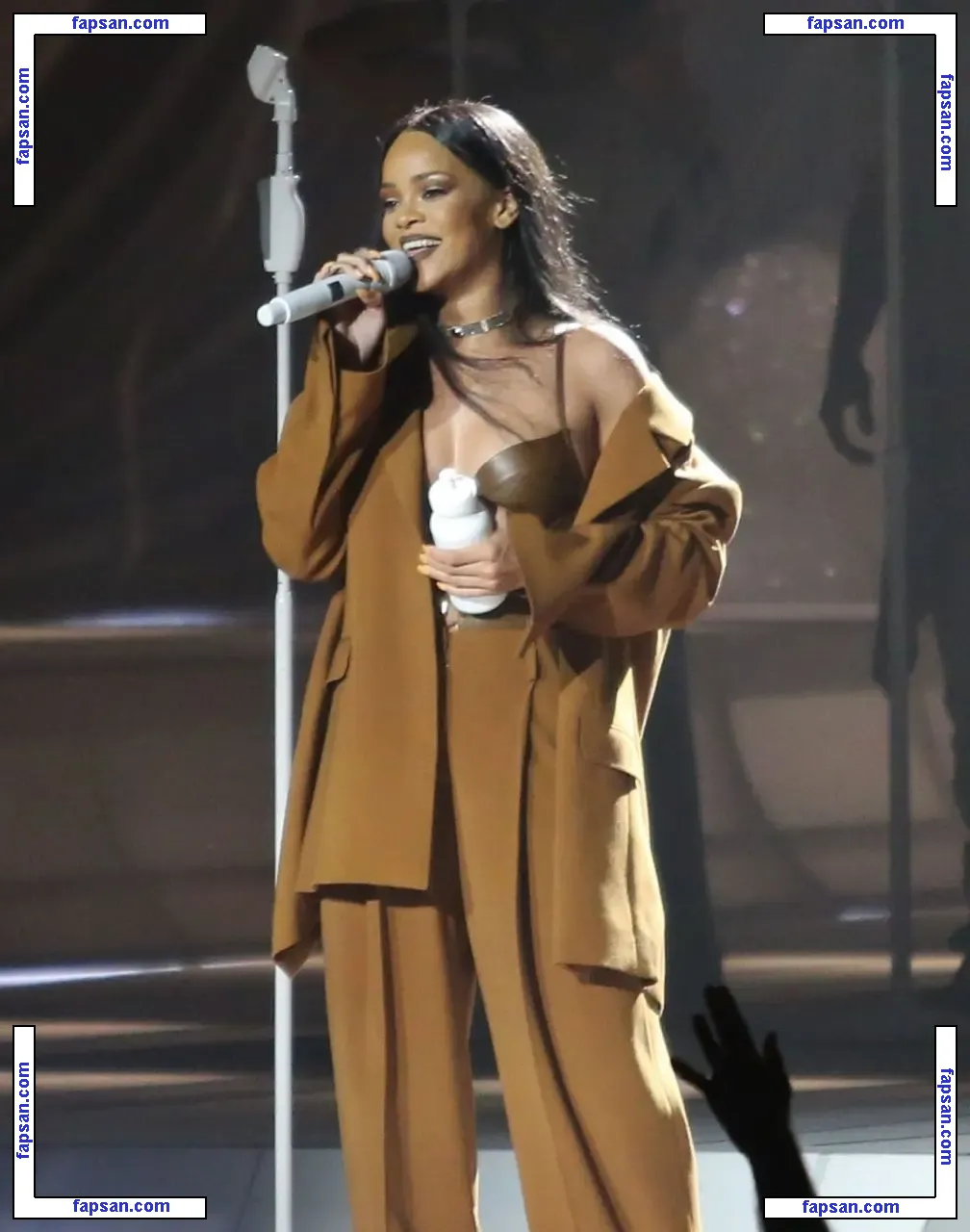 Rihanna nude photo #1326 from OnlyFans