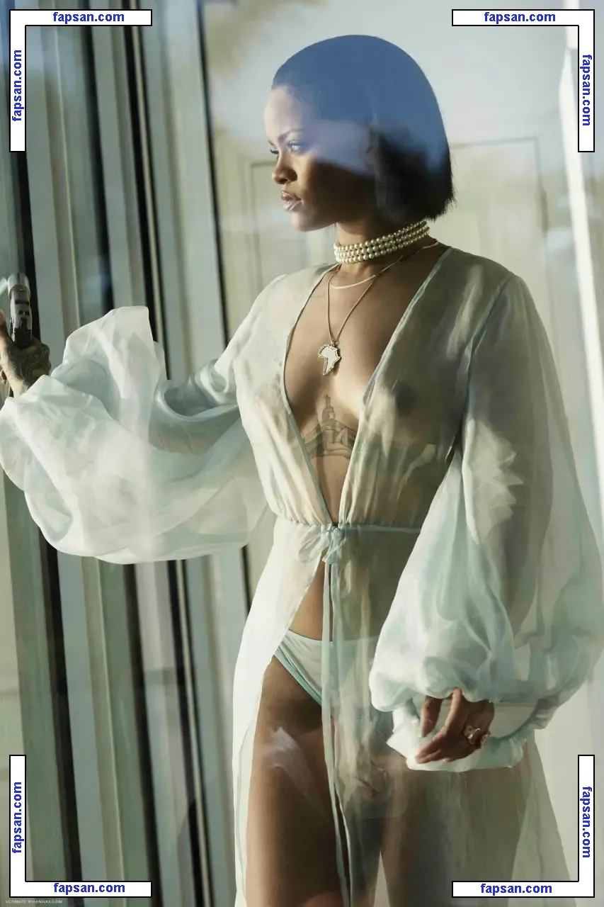 Rihanna nude photo #1358 from OnlyFans