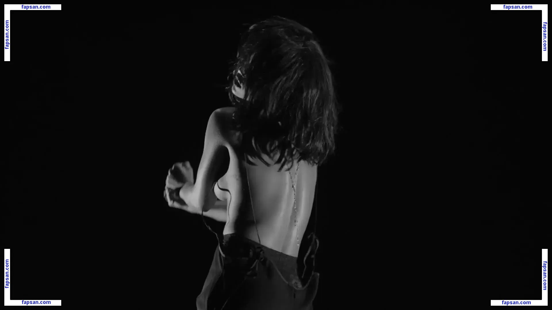 Rihanna nude photo #1385 from OnlyFans