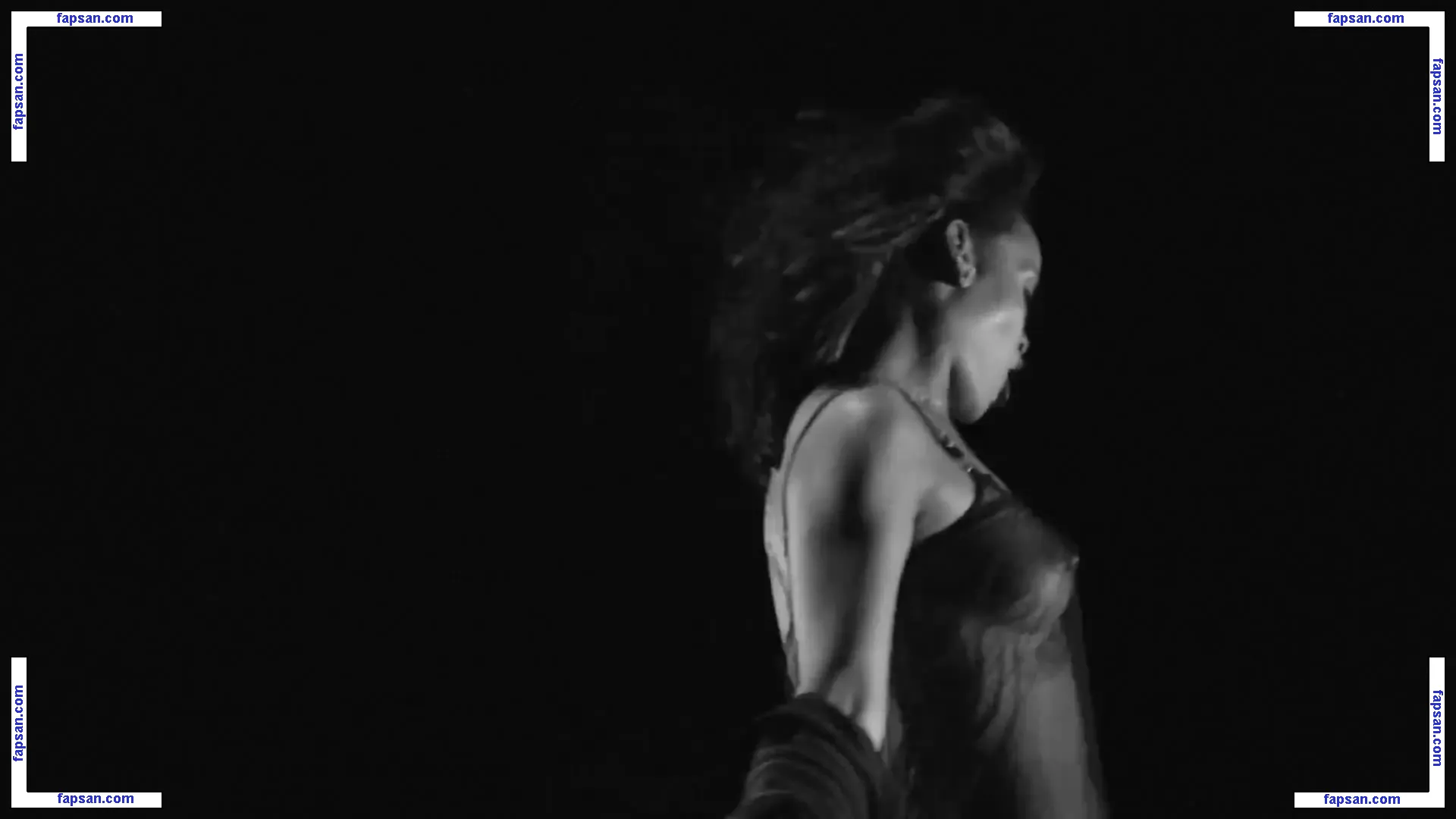 Rihanna nude photo #1395 from OnlyFans