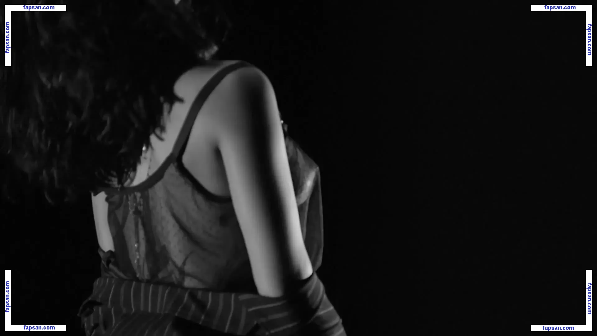 Rihanna nude photo #1398 from OnlyFans
