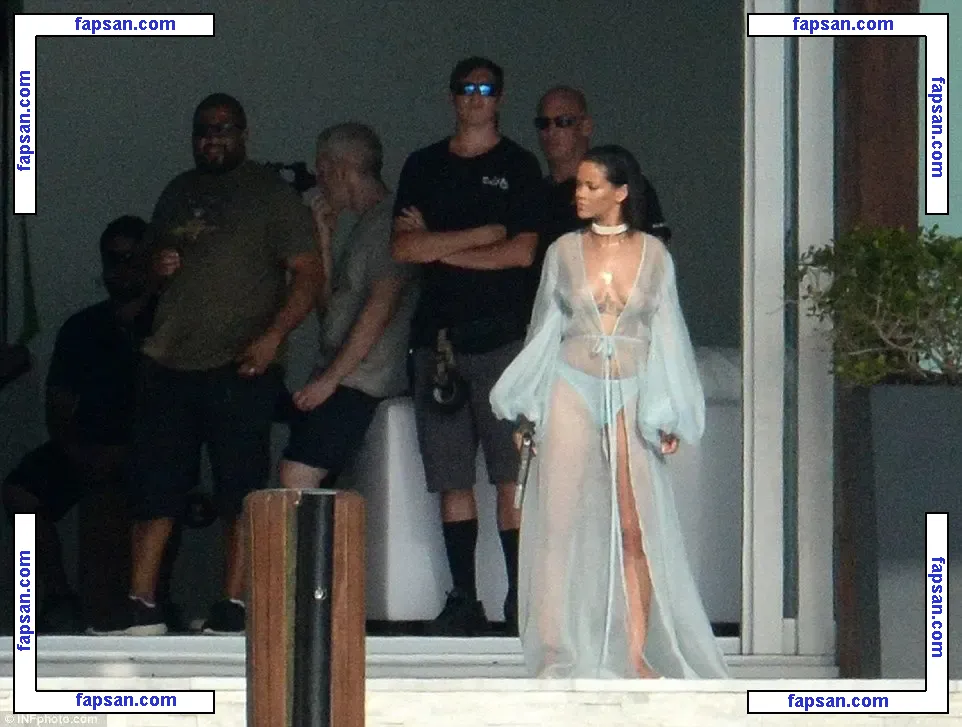 Rihanna nude photo #1425 from OnlyFans