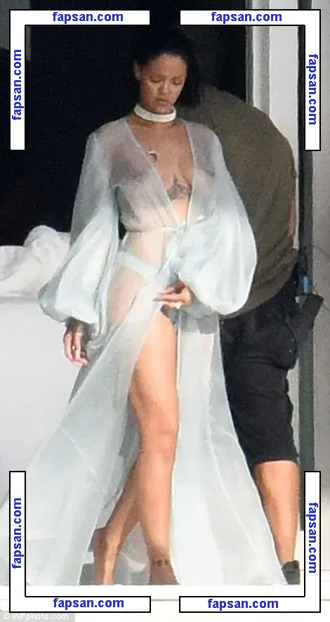 Rihanna nude photo #1442 from OnlyFans