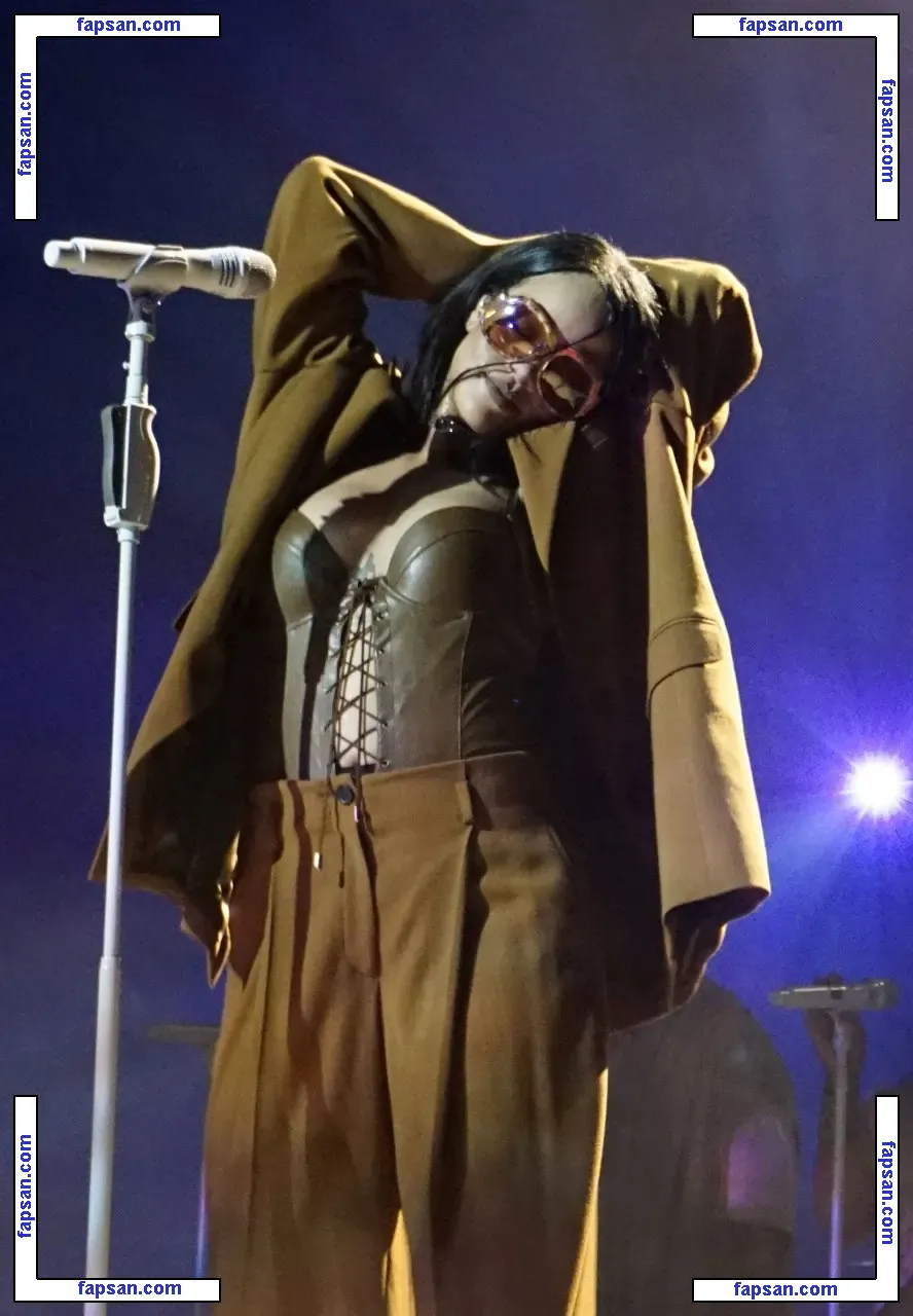 Rihanna nude photo #1450 from OnlyFans