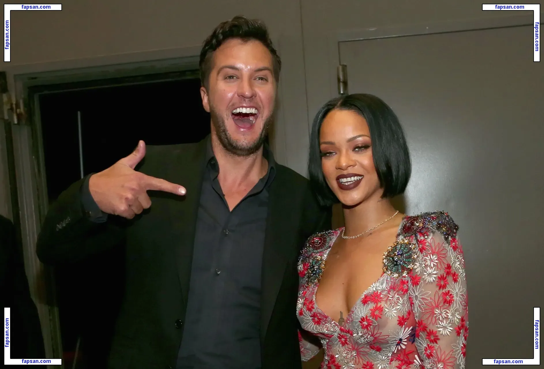 Rihanna nude photo #1512 from OnlyFans