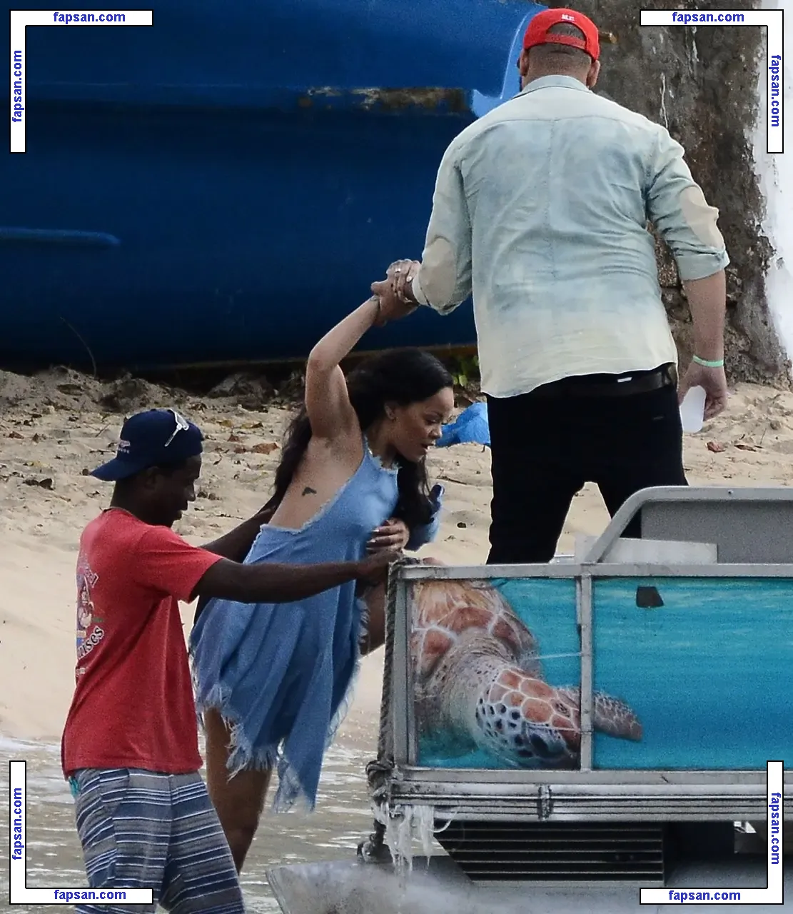 Rihanna nude photo #1548 from OnlyFans