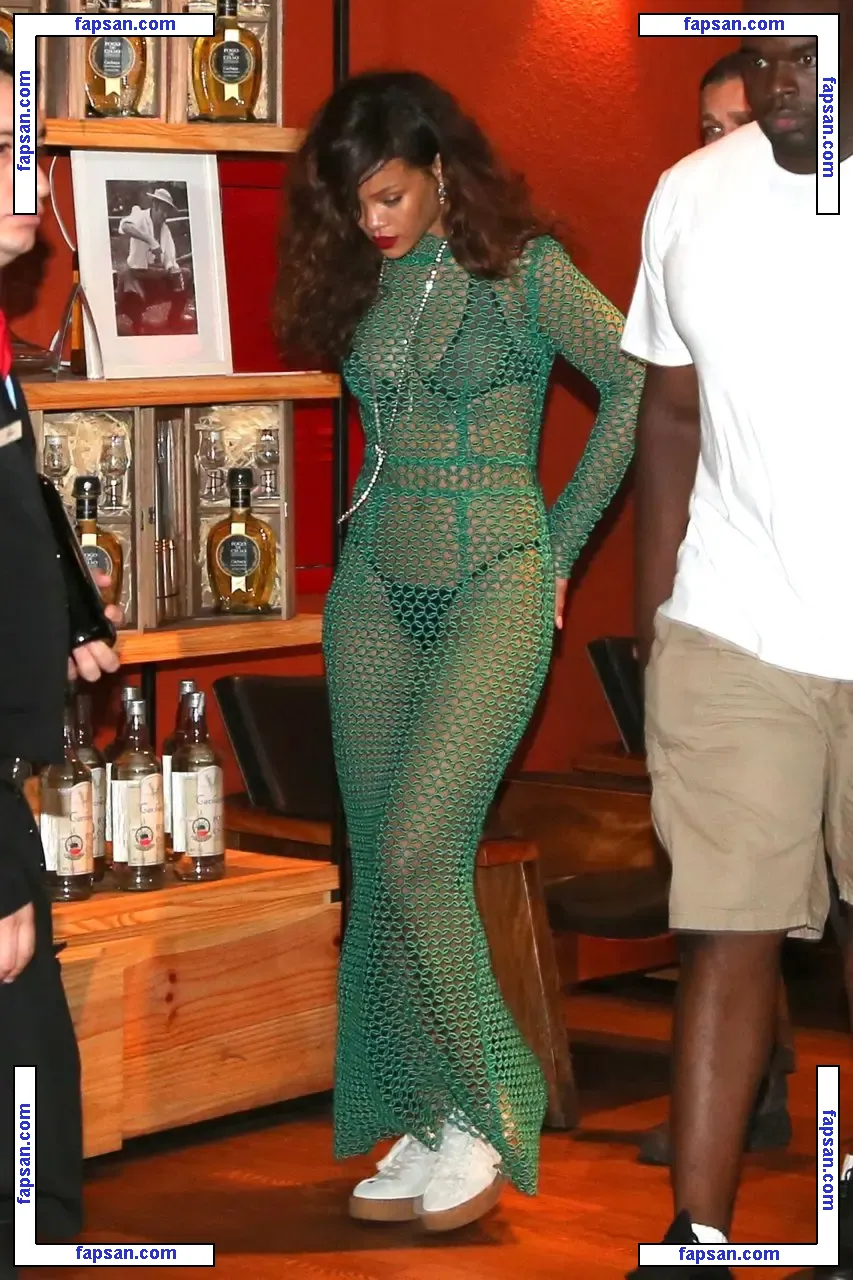 Rihanna nude photo #1701 from OnlyFans