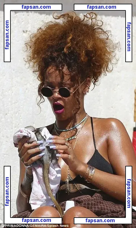 Rihanna nude photo #1788 from OnlyFans