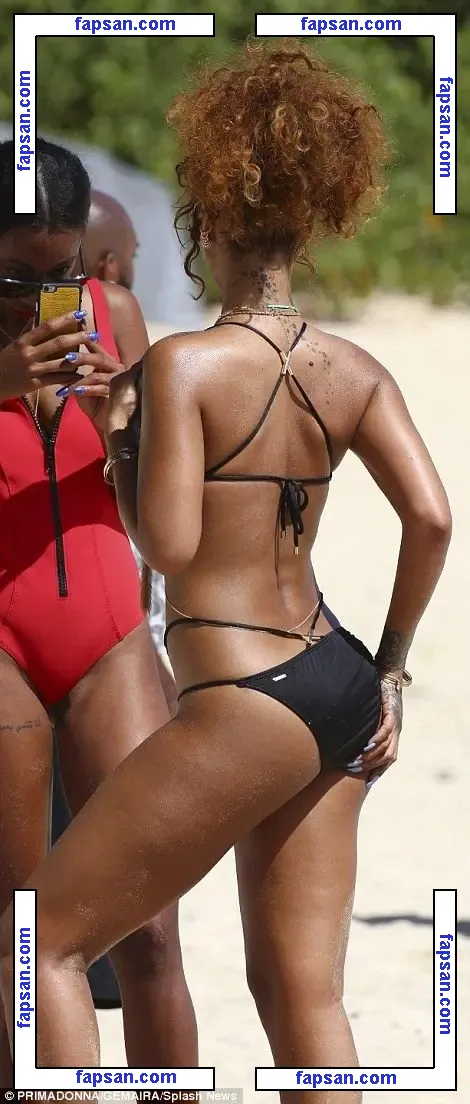 Rihanna nude photo #1791 from OnlyFans