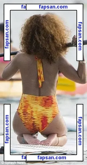 Rihanna nude photo #1812 from OnlyFans