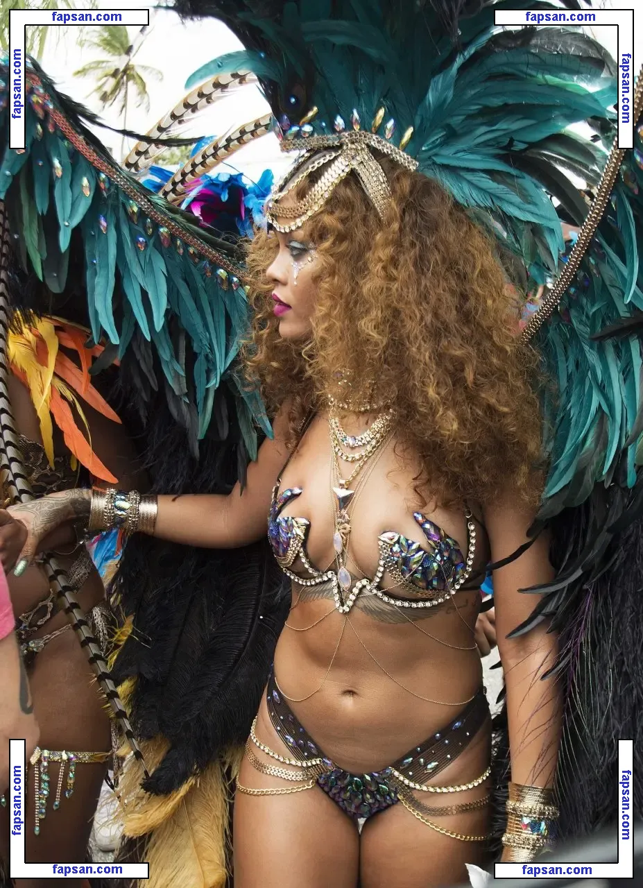 Rihanna nude photo #1819 from OnlyFans