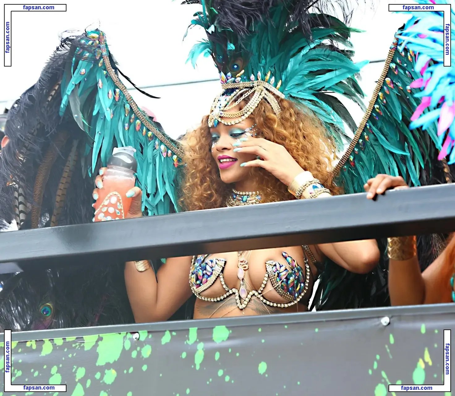 Rihanna nude photo #1833 from OnlyFans