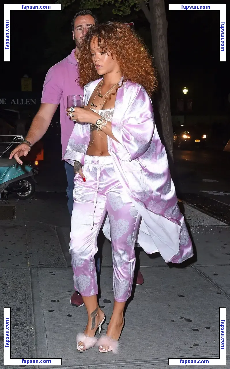 Rihanna nude photo #1851 from OnlyFans