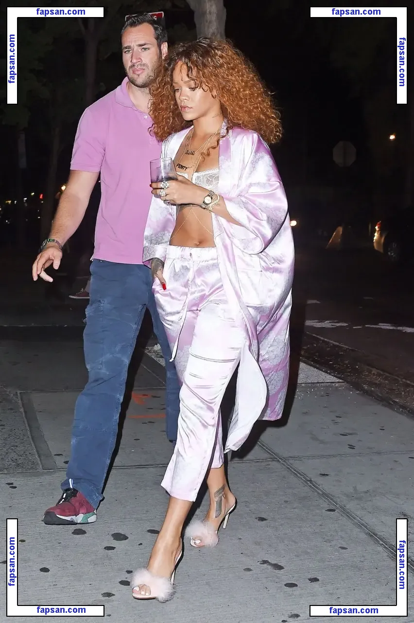 Rihanna nude photo #1854 from OnlyFans