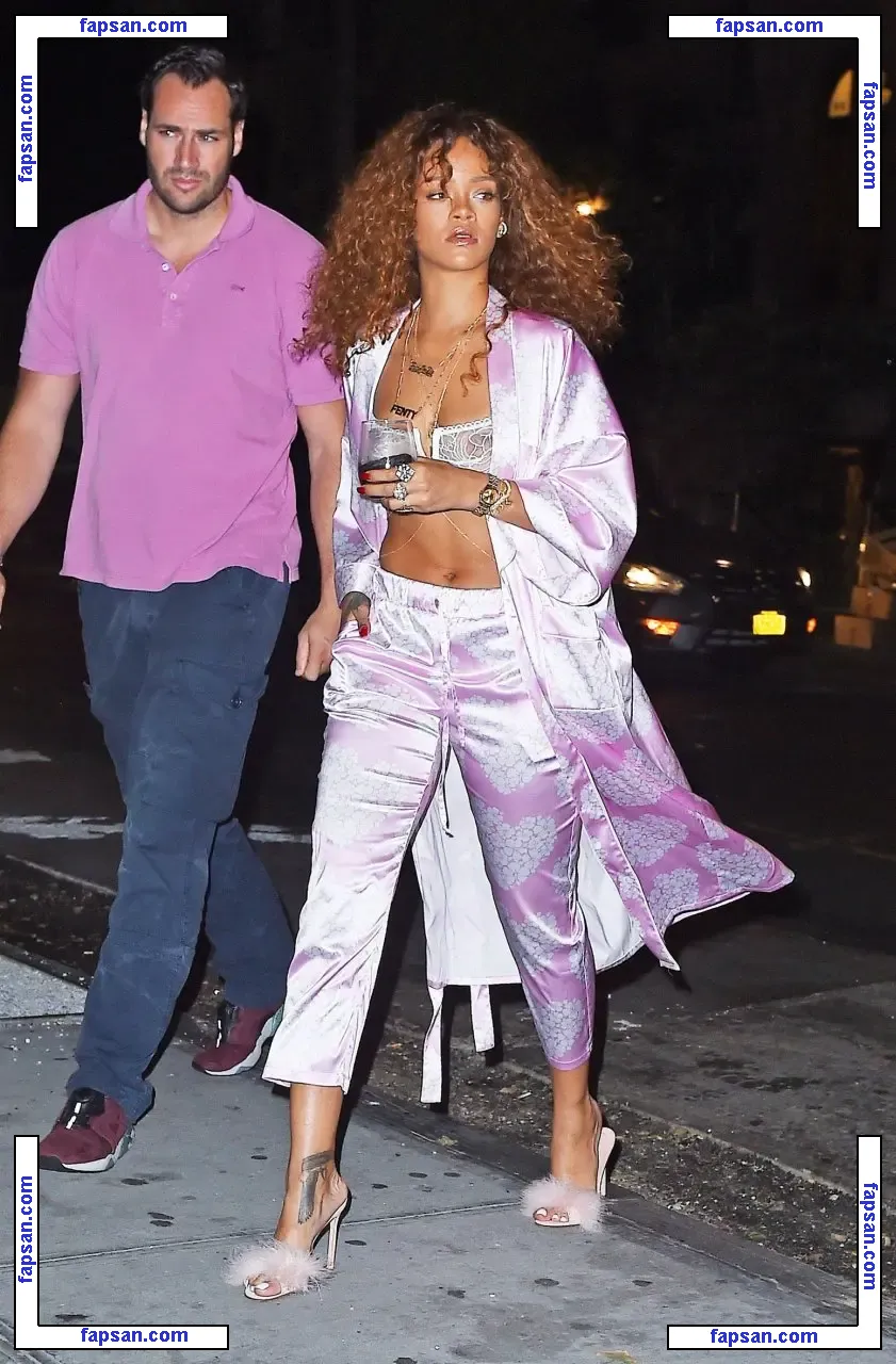 Rihanna nude photo #1859 from OnlyFans