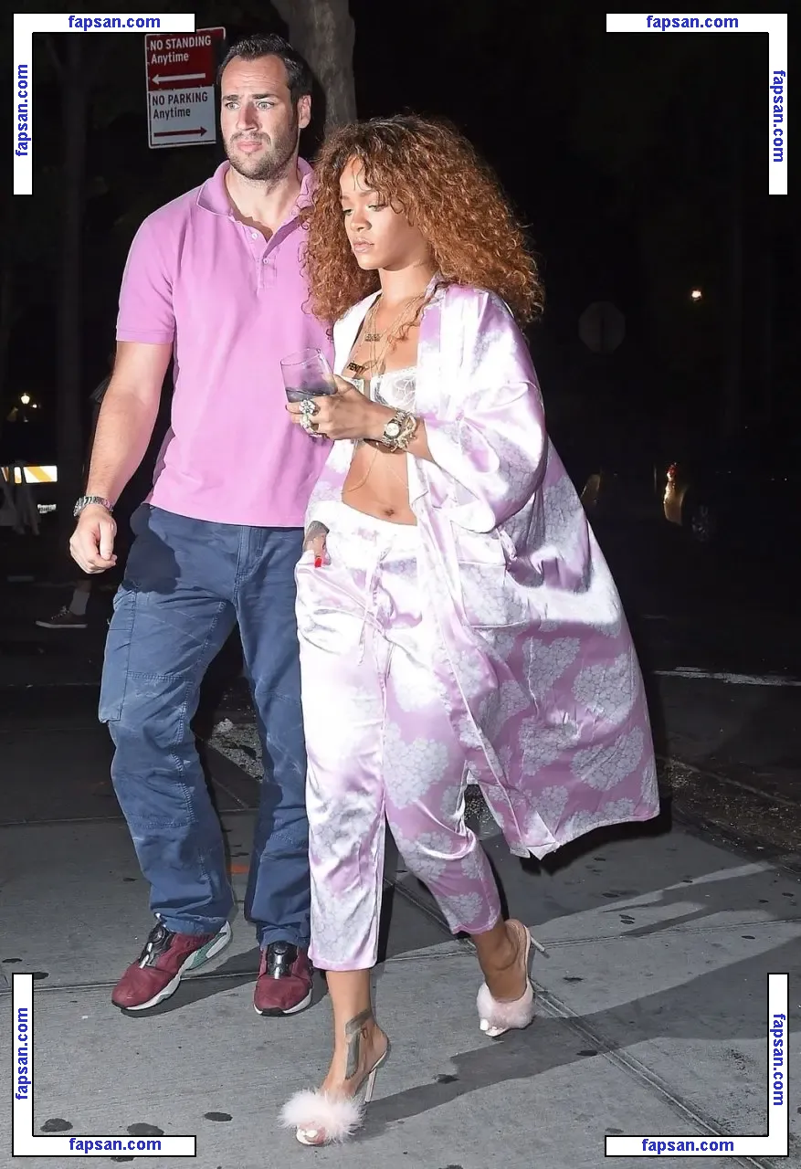 Rihanna nude photo #1861 from OnlyFans