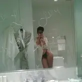 Rihanna nude #1980