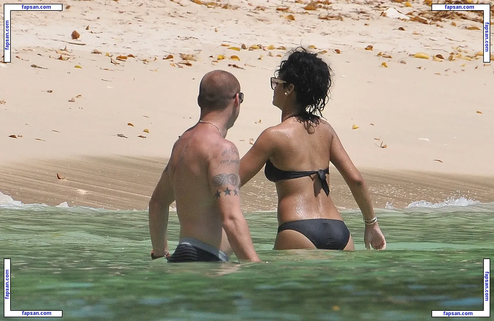 Rihanna nude photo #2107 from OnlyFans
