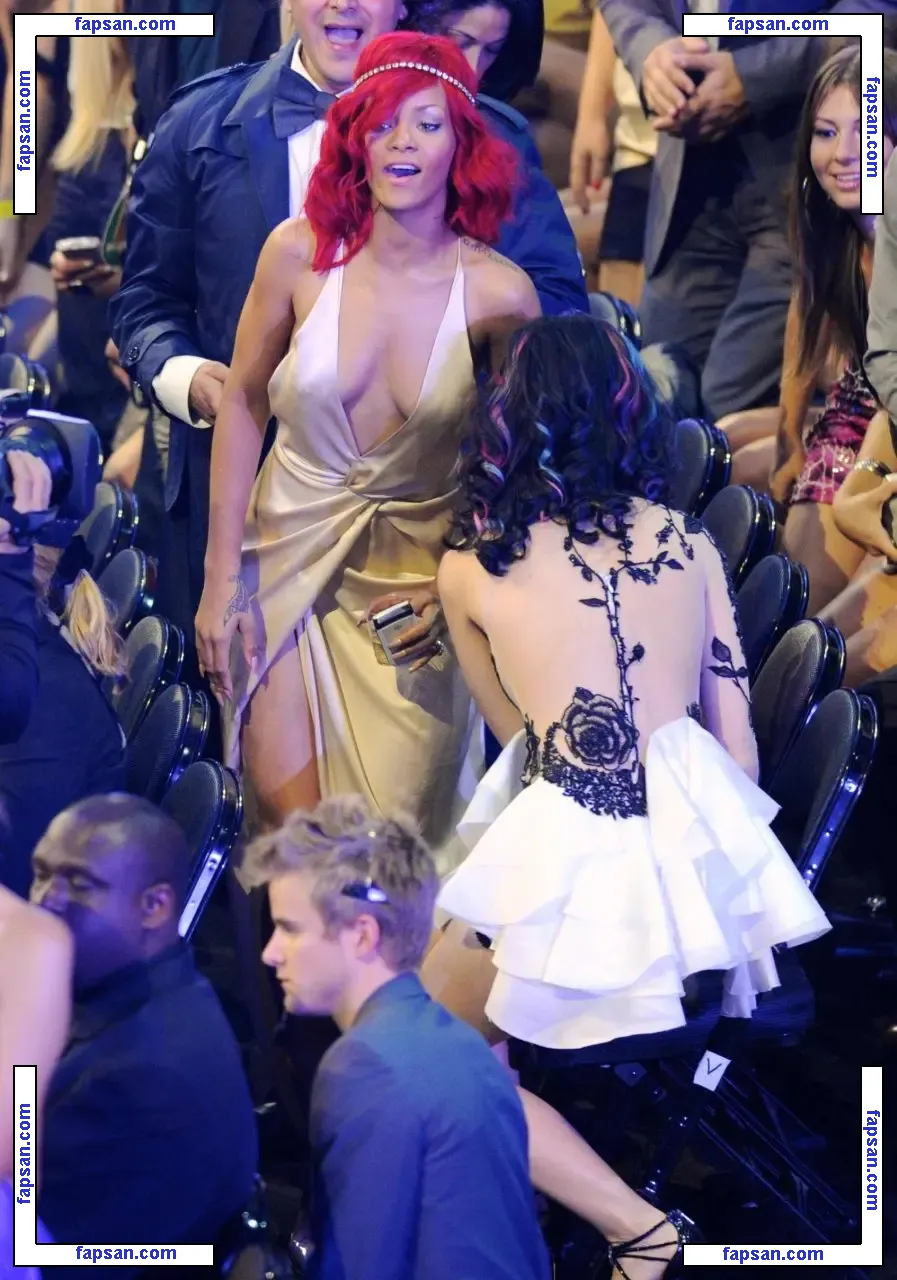 Rihanna nude photo #2164 from OnlyFans