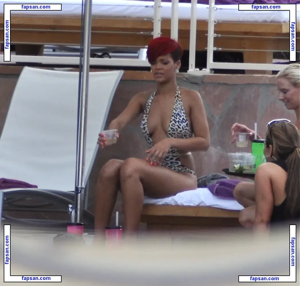 Rihanna nude photo #2168 from OnlyFans