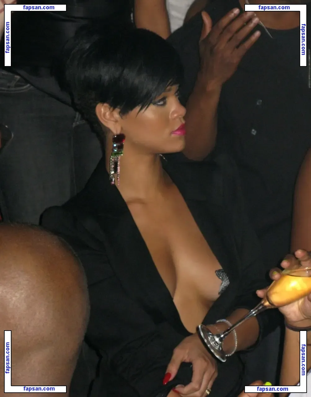 Rihanna nude photo #2377 from OnlyFans