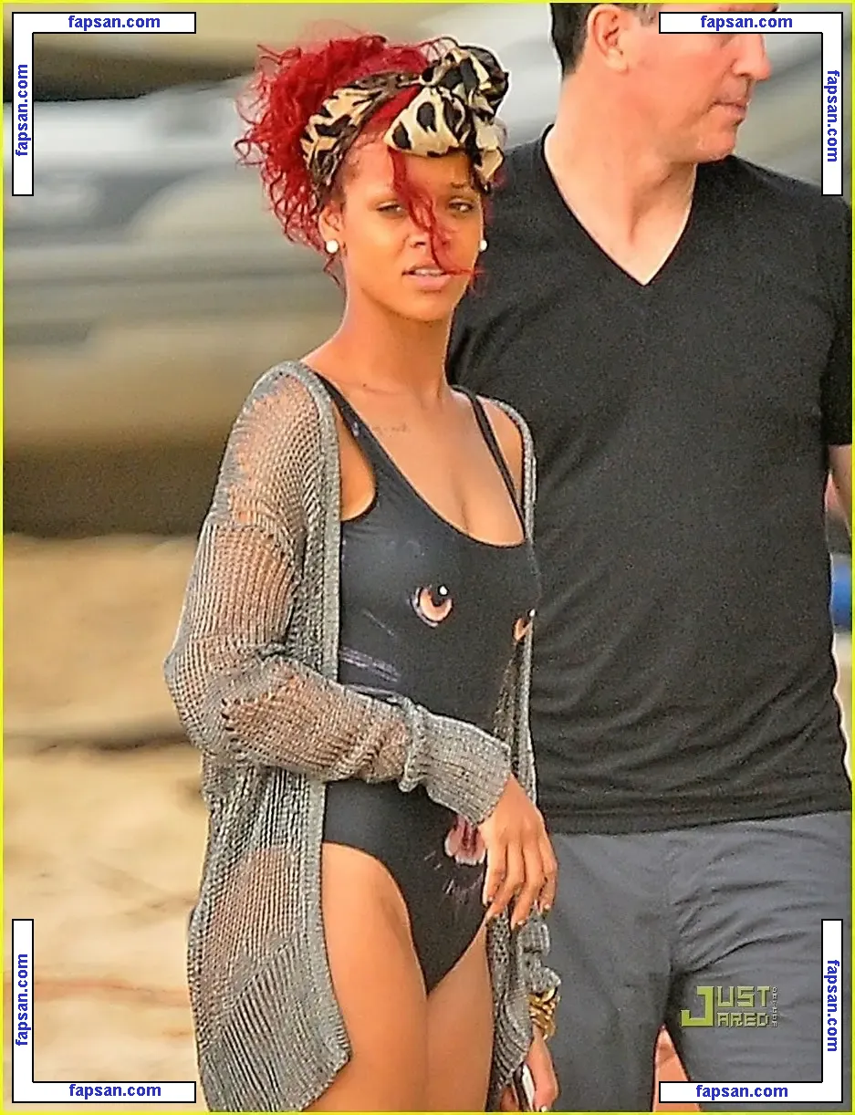 Rihanna nude photo #2408 from OnlyFans