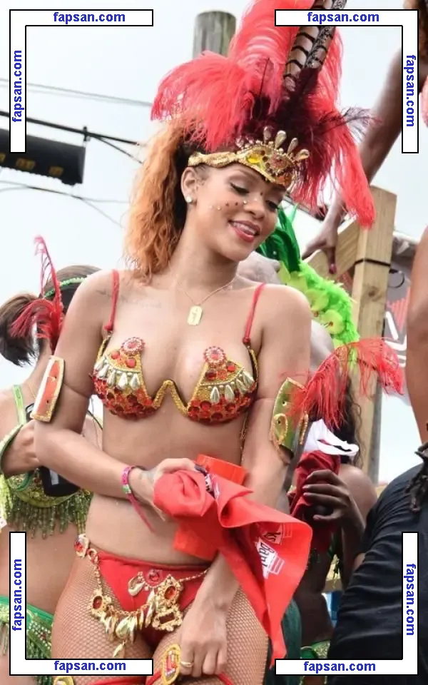 Rihanna nude photo #2568 from OnlyFans