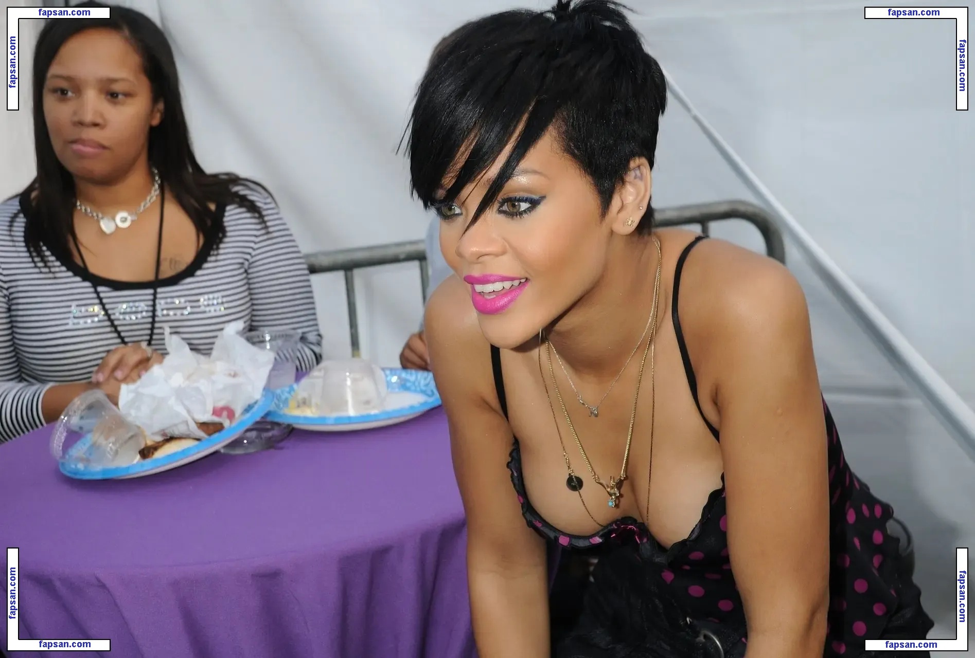 Rihanna nude photo #2641 from OnlyFans