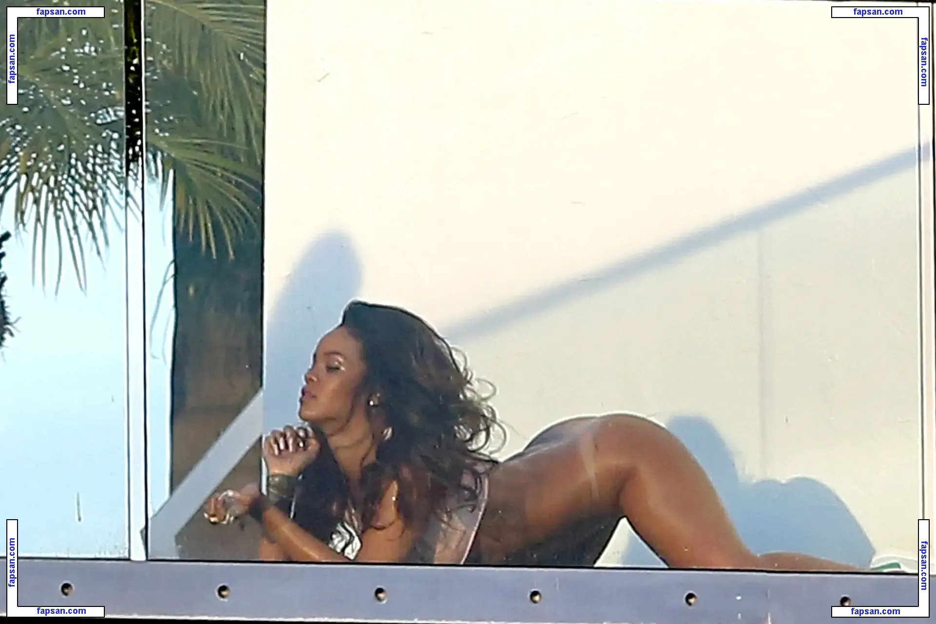 Rihanna nude photo #2687 from OnlyFans