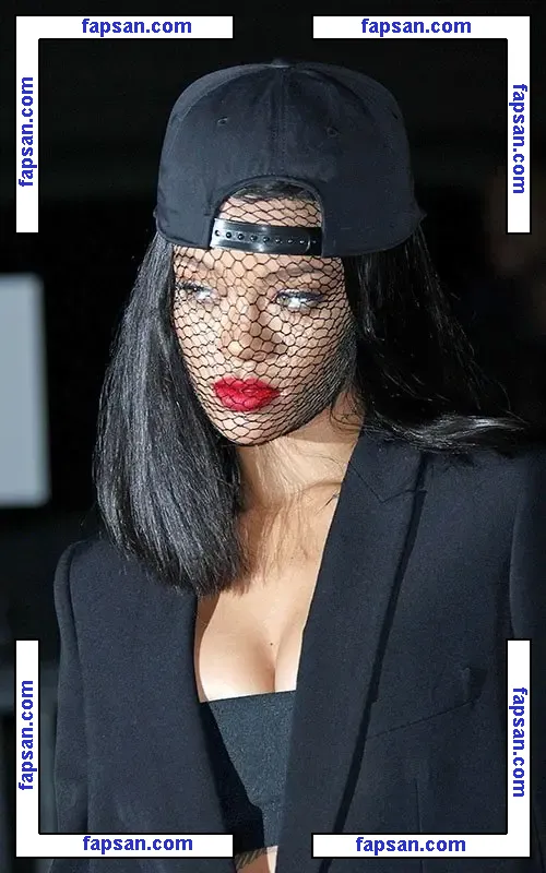 Rihanna nude photo #2711 from OnlyFans