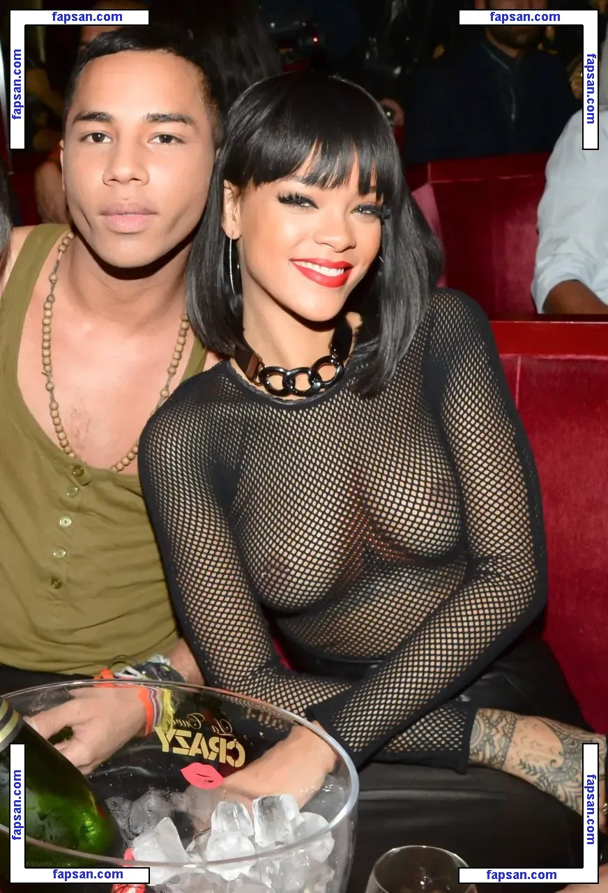Rihanna nude photo #2716 from OnlyFans