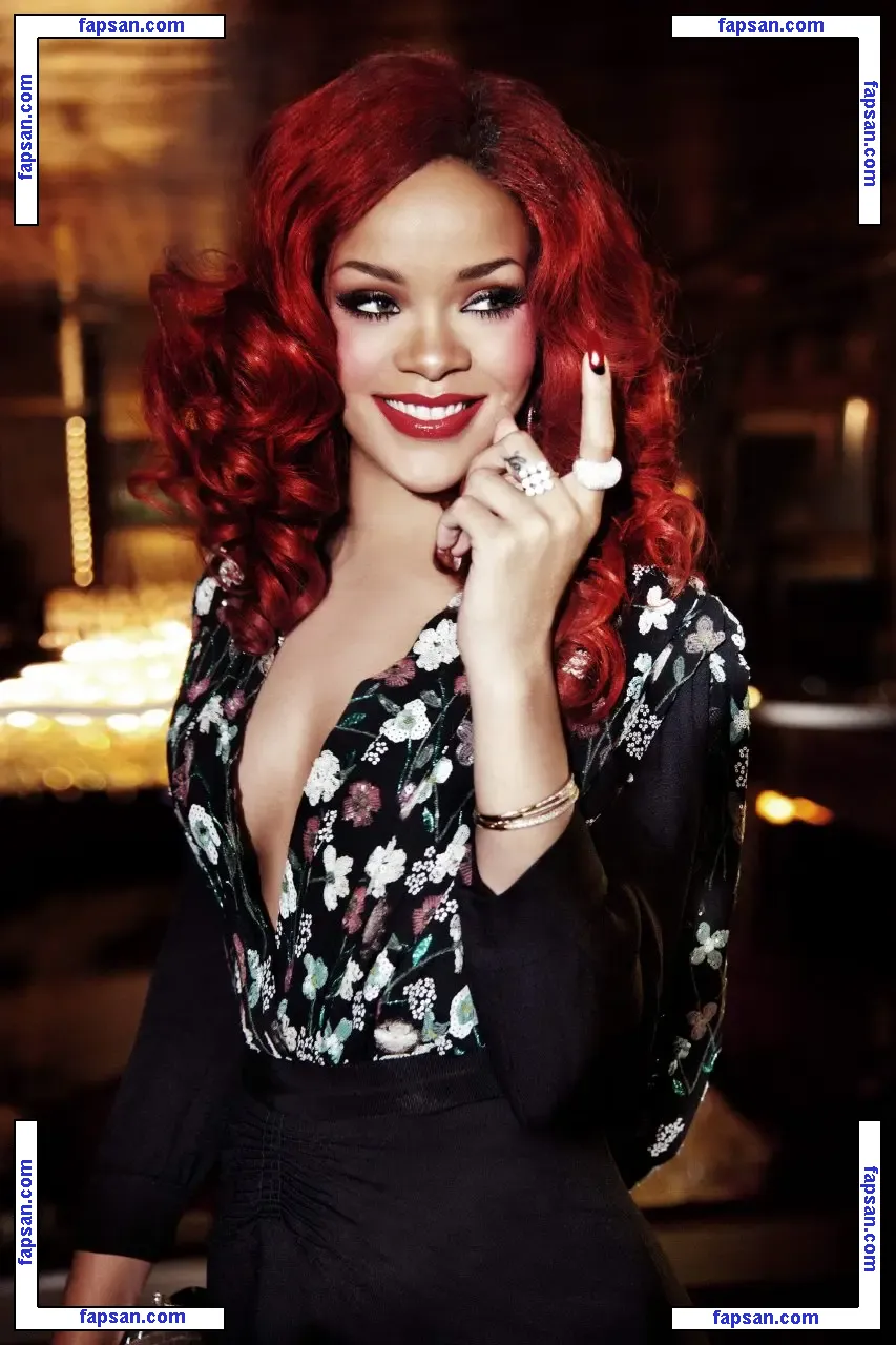 Rihanna nude photo #2733 from OnlyFans