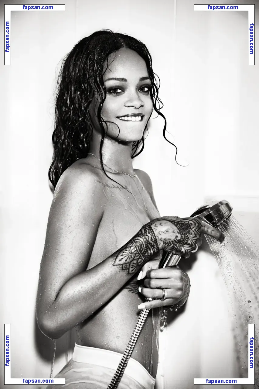 Rihanna nude photo #2778 from OnlyFans