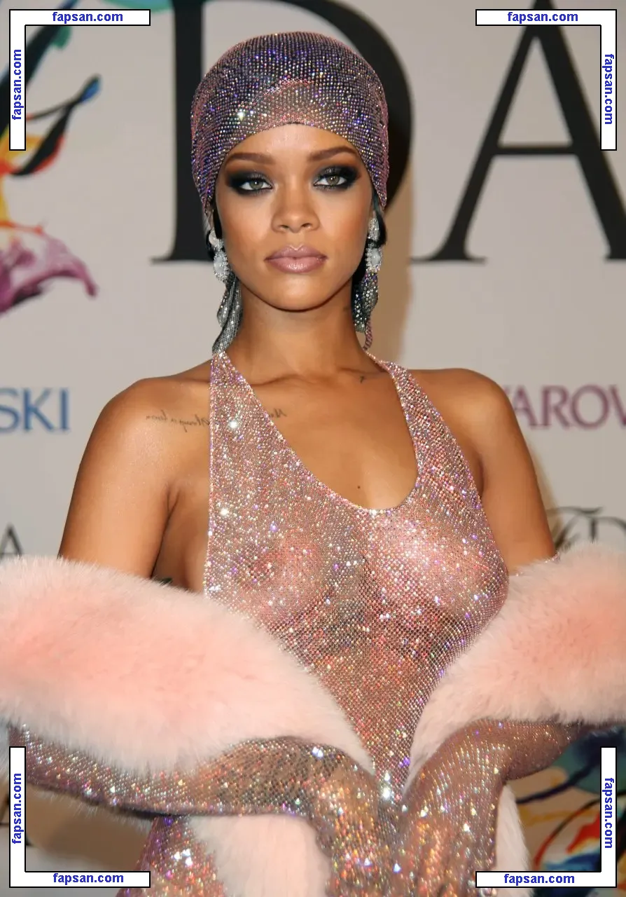 Rihanna nude photo #2795 from OnlyFans