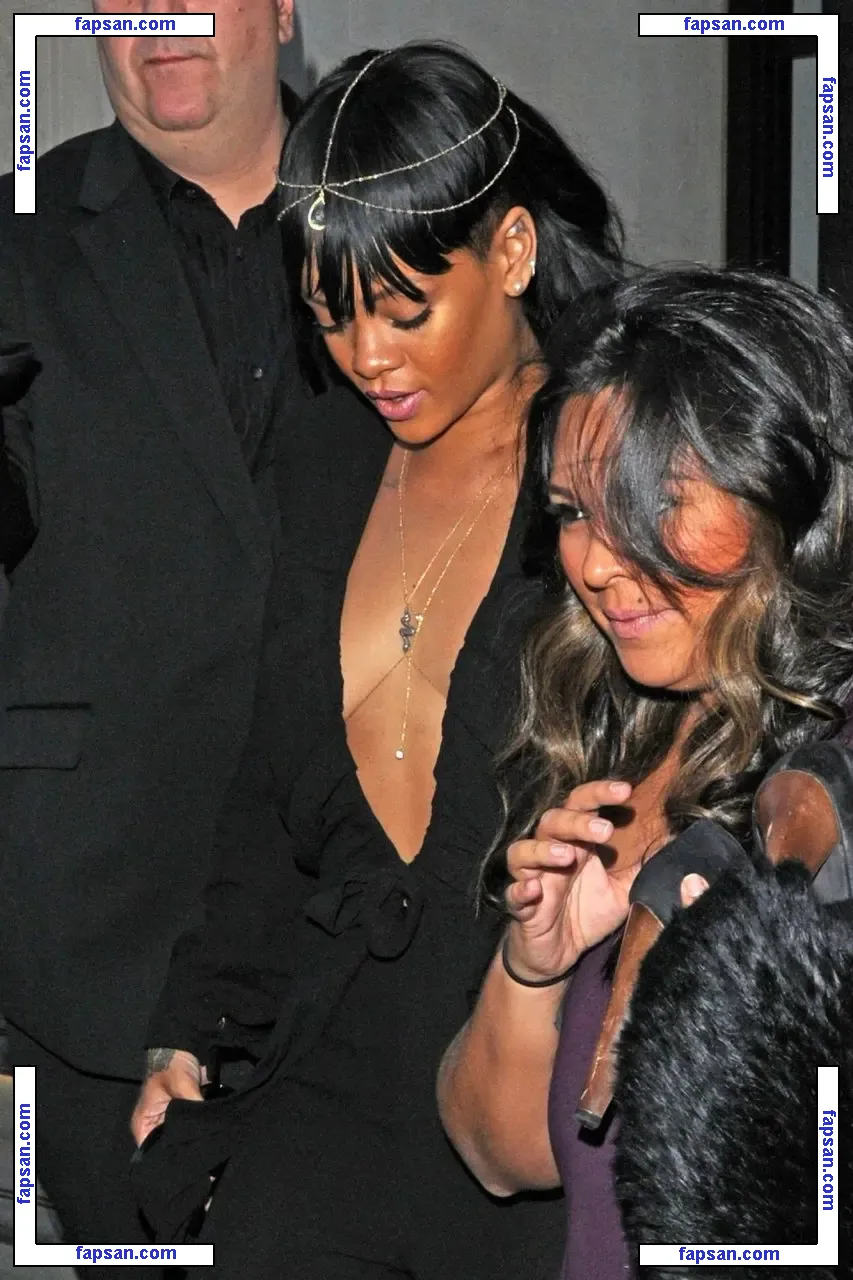 Rihanna nude photo #2869 from OnlyFans