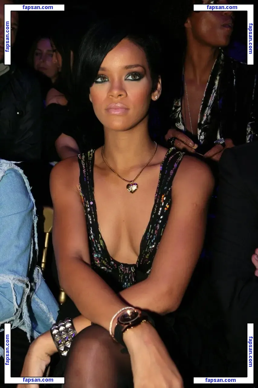 Rihanna nude photo #2945 from OnlyFans