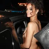 Rihanna nude #2673