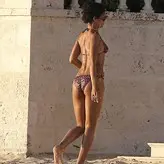 Rihanna nude #2754