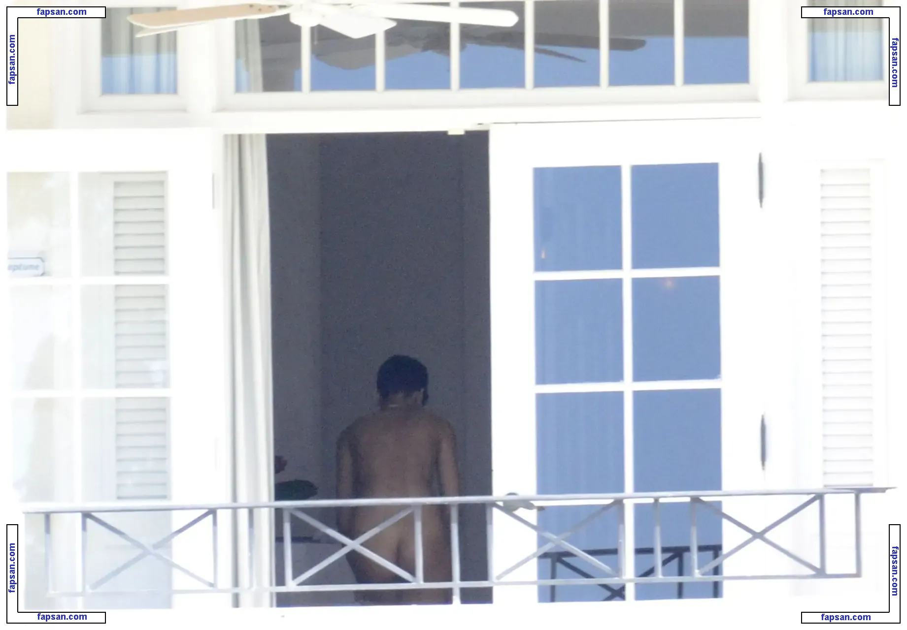 Rihanna nude photo #3013 from OnlyFans