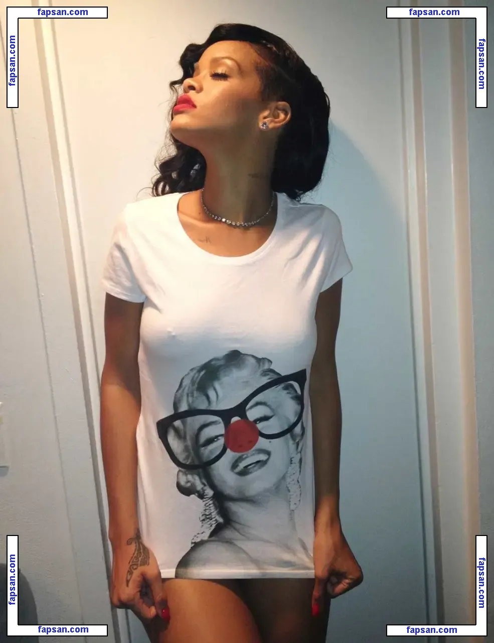 Rihanna nude photo #3039 from OnlyFans