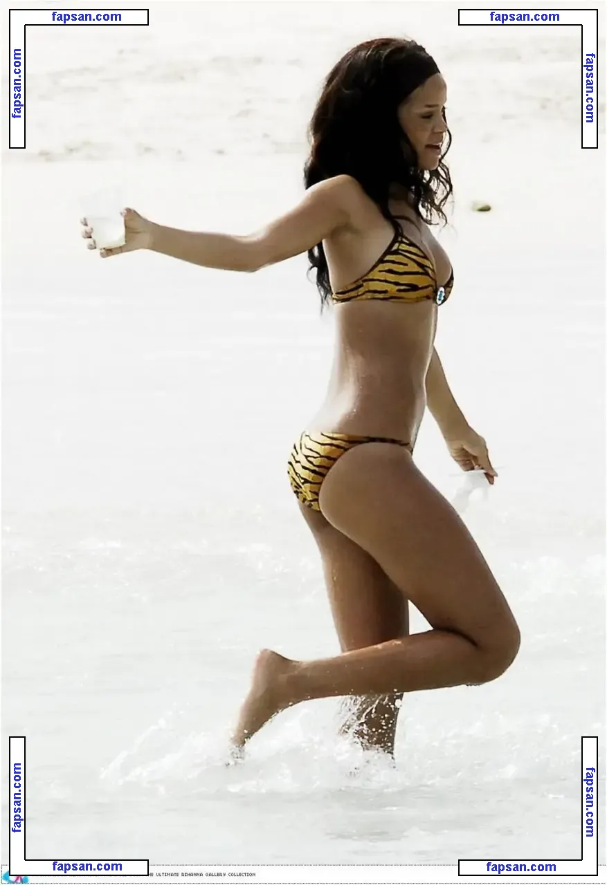 Rihanna nude photo #3094 from OnlyFans