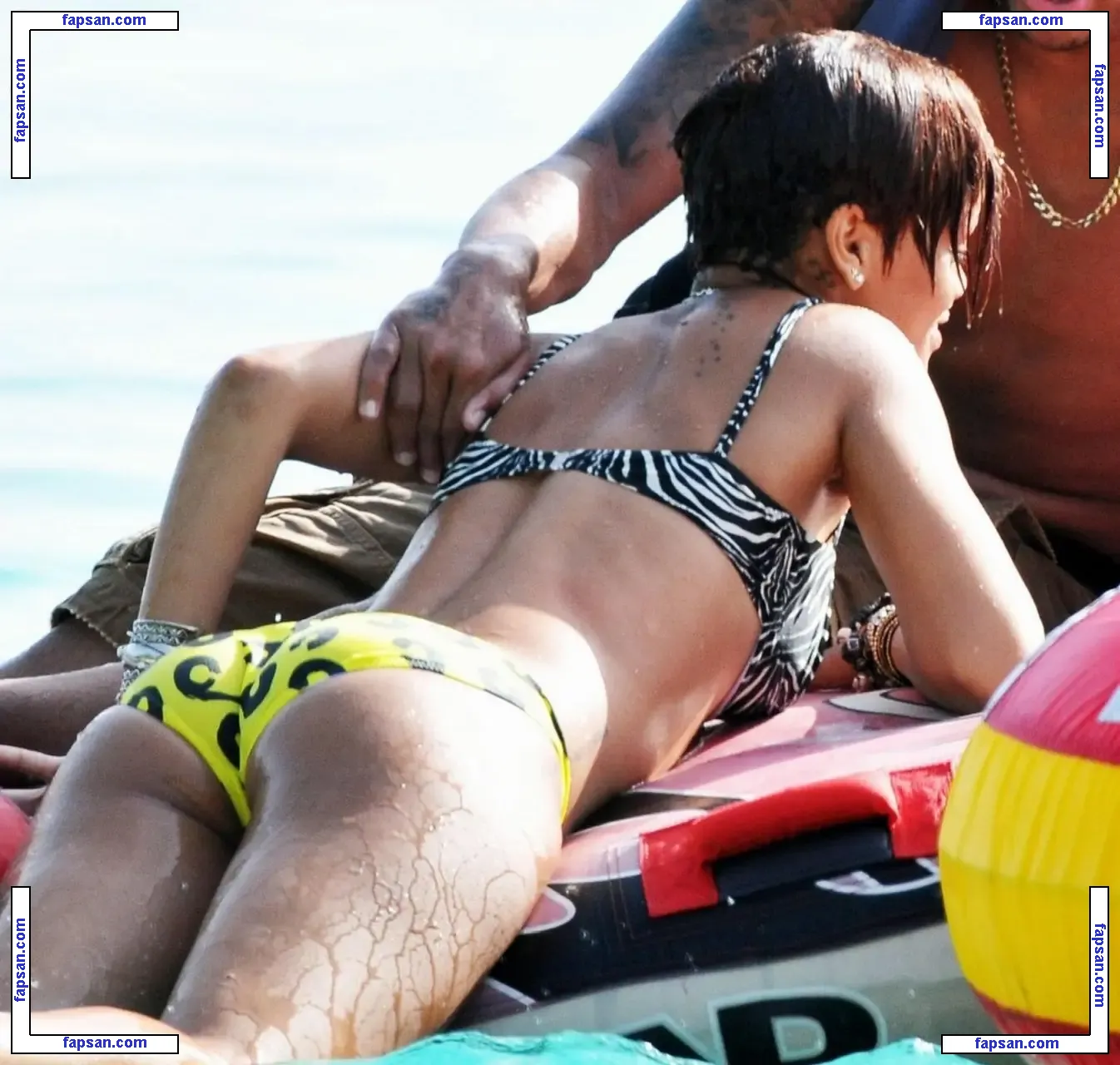 Rihanna nude photo #3181 from OnlyFans