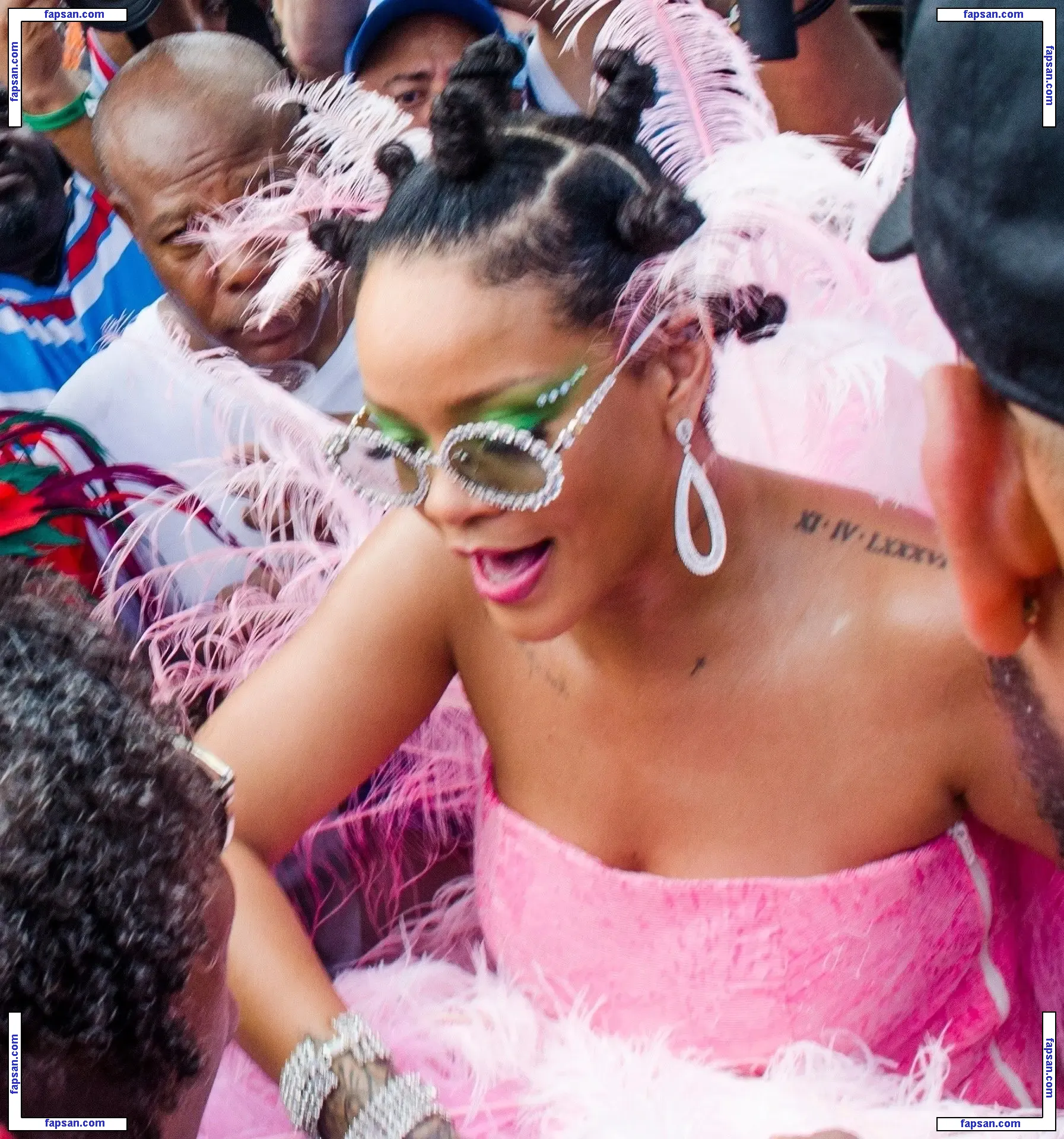 Rihanna nude photo #3757 from OnlyFans