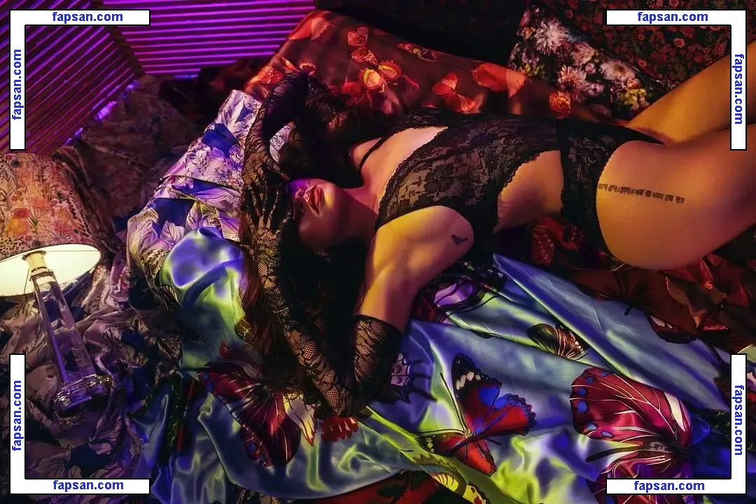 Rihanna nude photo #3892 from OnlyFans