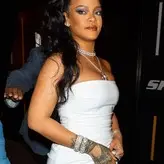Rihanna nude #3901